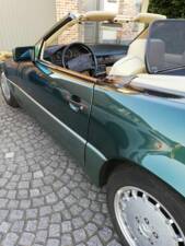 Imagen 8/8 de Mercedes-Benz 300 SL (1990)