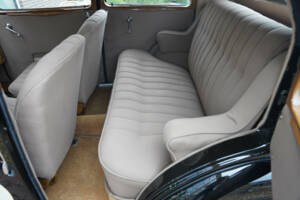 Image 40/50 de FIAT 1100 B (1947)