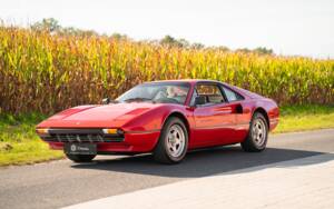 Afbeelding 2/43 van Ferrari 308 GTBi (1982)