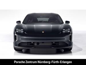 Image 8/12 of Porsche Taycan GTS (2023)