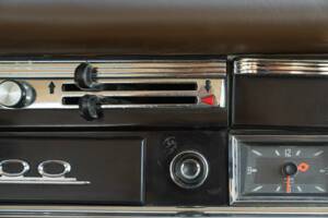 Image 41/50 of Mercedes-Benz 200 (1966)