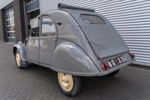Bild 8/8 von Citroën 2 CV A (1953)