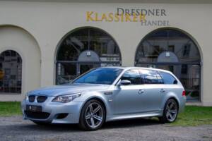 Bild 1/41 von BMW M5 Touring (2008)