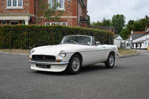 Image 10/50 of MG MGB (1972)