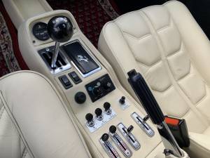 Image 11/14 de Ferrari 308 GTS Quattrovalvole (1984)