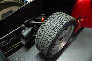 Image 50/50 de Ferrari F40 (1991)