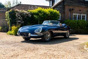 Bild 41/50 von Jaguar XK-E (1967)