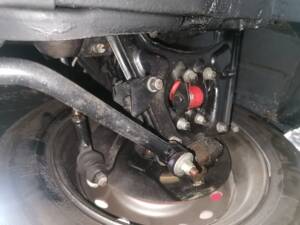 Image 97/100 of Triumph TR 6 PI (1971)