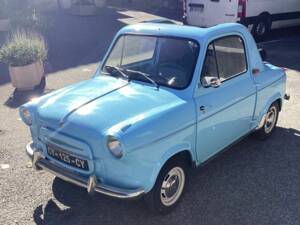 Afbeelding 3/8 van Piaggio Vespa 400 (1959)