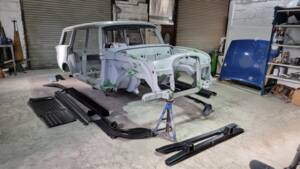 Image 18/31 of Mercedes-Benz 230 S Universal (1966)