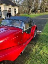 Image 30/33 of Morgan 4/4 1600 (1988)