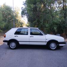 Bild 4/63 von Volkswagen Golf II GTi 1.8 (1989)