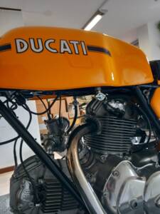 Immagine 18/30 di Ducati 750 Sport (1973)