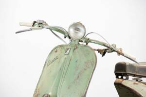 Image 50/50 de Piaggio Vespa 125 (1953)