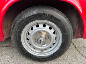 Immagine 32/48 di Alfa Romeo Giulia GT 1300 Junior (1972)