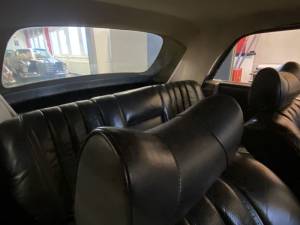 Image 24/30 de Mercedes-Benz 280 SE 3,5 (1970)