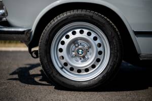 Bild 30/50 von BMW 2002 (1971)