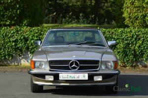 Image 23/47 de Mercedes-Benz 560 SL (1986)