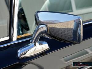 Image 23/24 de Jaguar XJ 6 4.2 (1969)