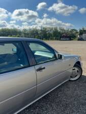 Immagine 6/15 di Mercedes-Benz S60 AMG (1994)