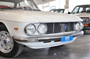 Image 15/32 of Lancia Fulvia 1.3 S (1973)