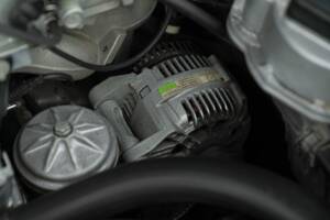 Image 44/50 of BMW 318 (1994)