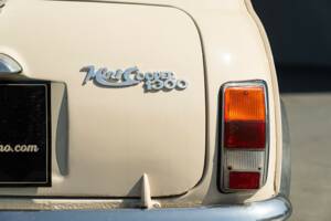 Image 23/47 of Innocenti Mini Cooper 1300 (1974)