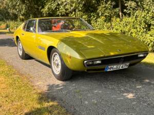 Image 2/13 of Maserati Ghibli (1970)