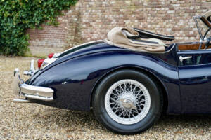 Image 38/50 de Jaguar XK 140 DHC (1957)