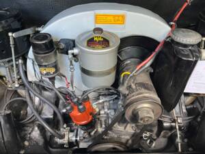 Image 99/100 of Porsche 356 C 1600 (1964)