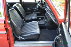 Bild 22/50 von Mercedes-Benz 230/6 (1973)