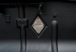 Immagine 32/33 di Renault 4 CV Décapotable (1951)