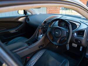 Image 5/80 of Aston Martin Vanquish (2013)