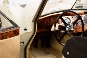 Image 43/50 de Jaguar XK 120 DHC (1953)