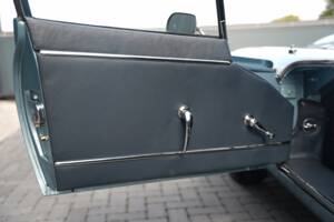 Image 15/50 de Jaguar Type E 3.8 (1962)