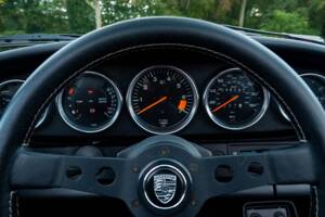 Bild 20/35 von Porsche 911 Carrera 3.2 (1987)