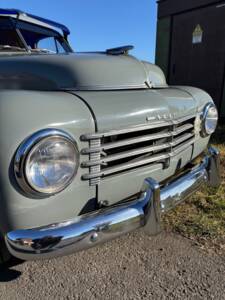 Image 34/133 of Volvo PV 444 (1954)