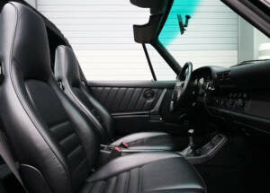 Bild 48/57 von Porsche 911 Carrera 4 (1992)