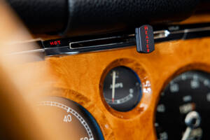 Immagine 18/39 di Jaguar XK 150 DHC (1960)