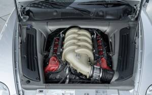 Bild 47/48 von Maserati 4200 (2004)