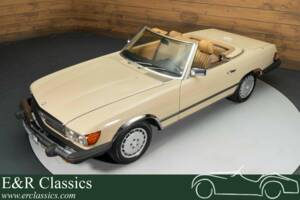 Image 1/29 of Mercedes-Benz 380 SL (1983)