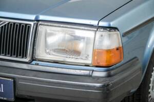 Image 22/50 de Volvo 240 Turbo (1983)