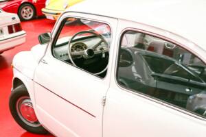 Image 9/32 of SEAT 600 D (1968)