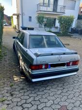 Image 4/12 of Mercedes-Benz 190 E 2.5-16 (1988)