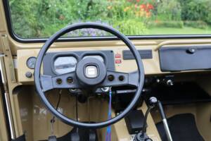 Image 9/50 de Suzuki LJ 80 (1980)