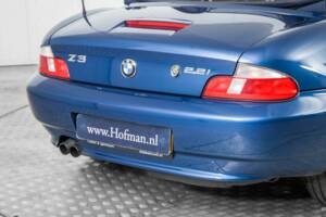 Image 27/50 of BMW Z3 2.2i (2001)
