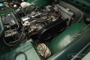 Image 19/19 of Triumph TR 250 (1968)