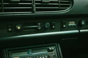 Image 27/45 of Porsche 944 S2 (1989)