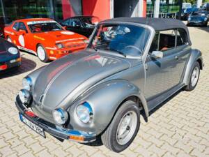 Immagine 2/20 di Volkswagen Käfer 1303 (1978)