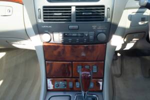 Afbeelding 42/50 van Lexus LS 430 (2002)